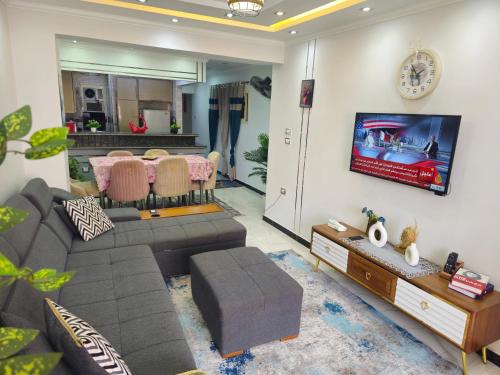 Sidi Beshr Luxury apartment Side Seaview