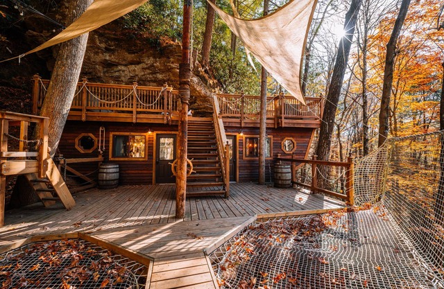 Sky Dancer *A Pirate Ship Cliff-Suspended House!*