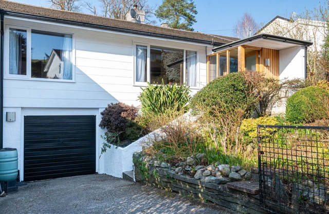 Skylark Cottage - a single-level, two-bedroom property on the gentle slopes of Wansfell Pike, yet o