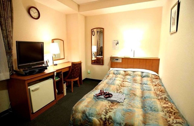 Smoking Semidouble room Standard plan Wit/Sakai Ōsaka