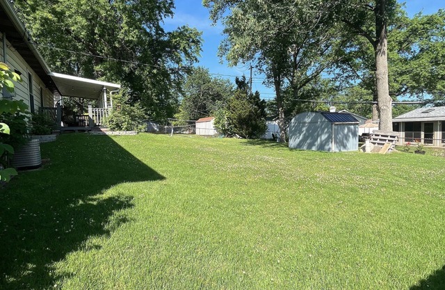 South County ranch house walking distance to Grant Trail