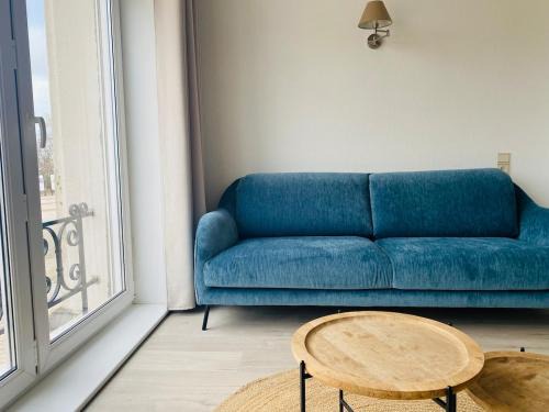 Spacious bright apartment on the seawall in Zeebrugge