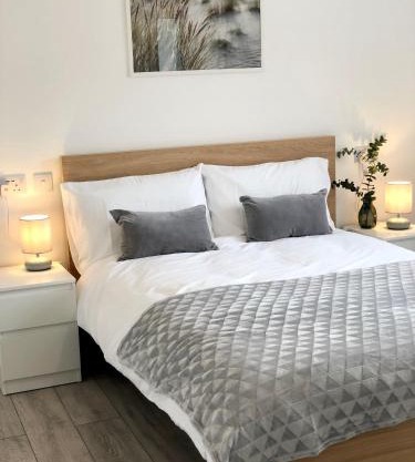 Spacious En-suite Private Double Bedroom