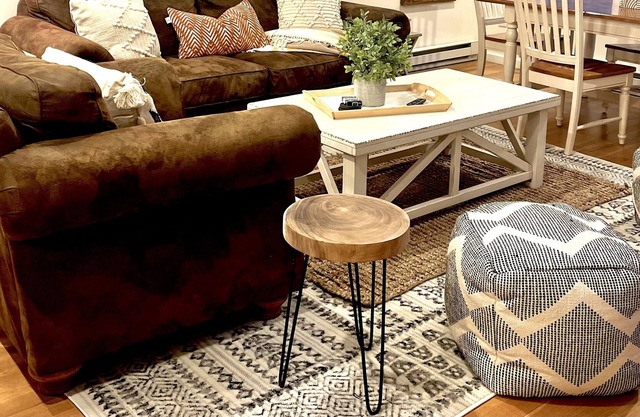 Spacious, Hot Tub, Close to Windham + Hunter Mtns!