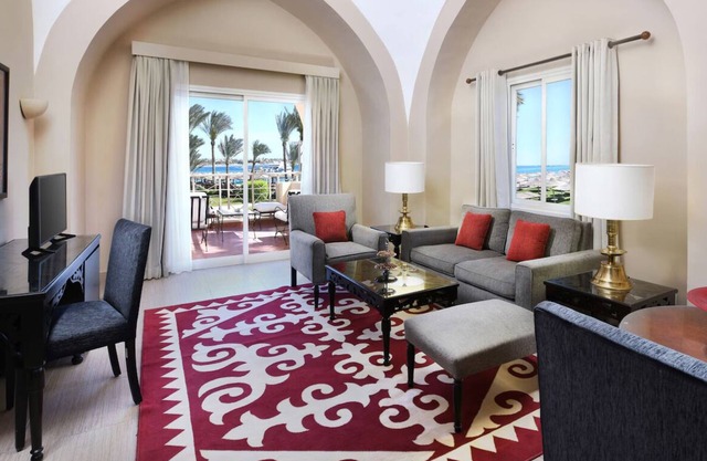 Spacious Room with Outdoor Swimming Pools and Private Beach Access