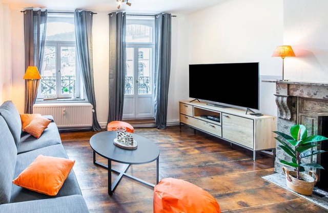 Spacious spa house with sauna and gym