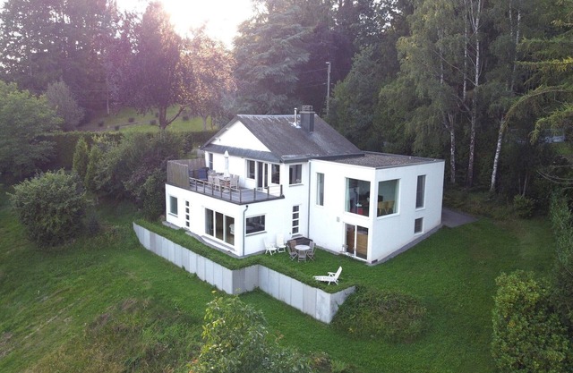 Spacious Villa with Sauna