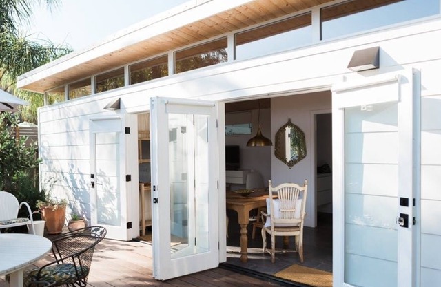 Sparkling, Chemical-Free Modern Bungalow.