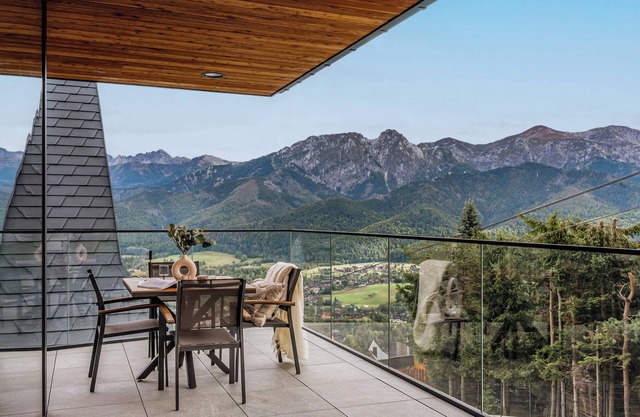 Spectacular Villa with 3 bedrooms mountain view