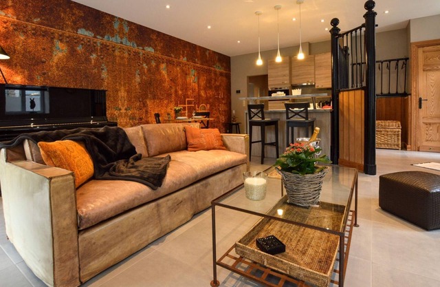 Splendid ground floor apartment with garden in the very center of Spa