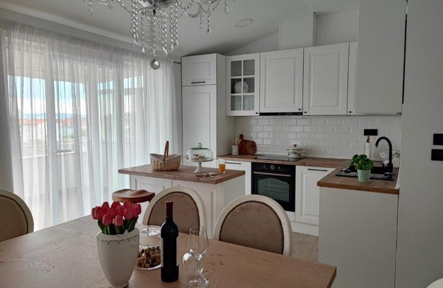 SPLIT VIEW 2 Bedrooms LUXURY APARTMAN 90 m2