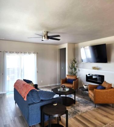 StarLuxe Stay and Play