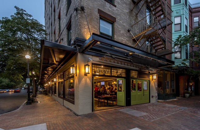 Staypineapple, A Delightful Hotel, South End