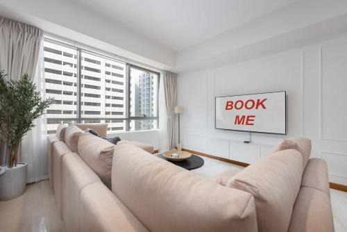 StayShort - Spacious 1BR Haven for 2 in Al Barsha