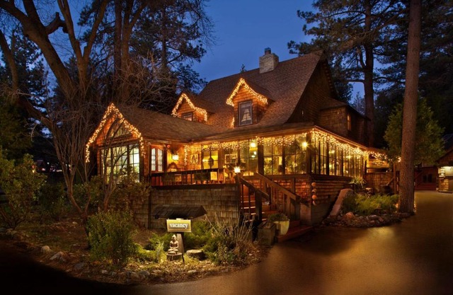 Strawberry Creek Inn