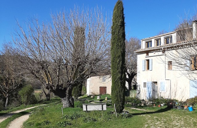 Studio Apartment 'Bas Verdon' with Private Terrace and Private Garden