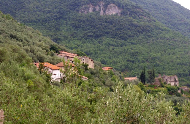 Studio Apartment Profumo di Lavanda Verde with Mountain View & Wi-Fi