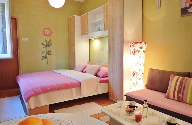 Holiday Air Conditioning Grill