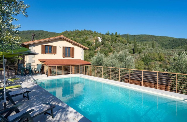 Stunning home in Arezzo AR