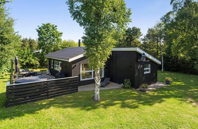 Stunning home in Sæby with WiFi