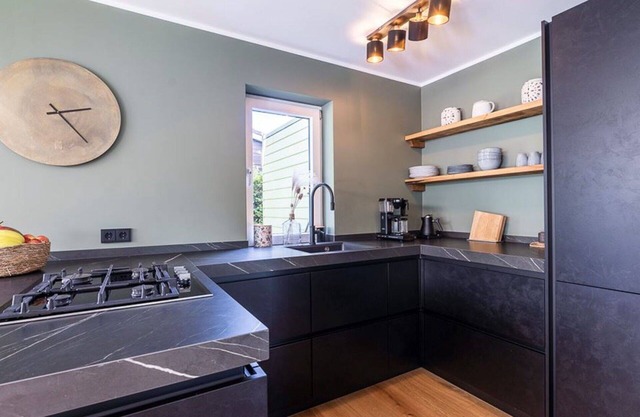 Stunning private villa for 6 guests with pool, WIFI, TV and patio