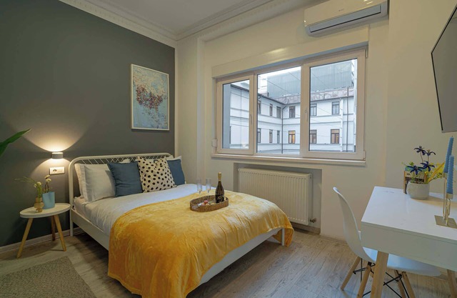 Stylish 2BR - Piata Universitatii - Cismigiu Park