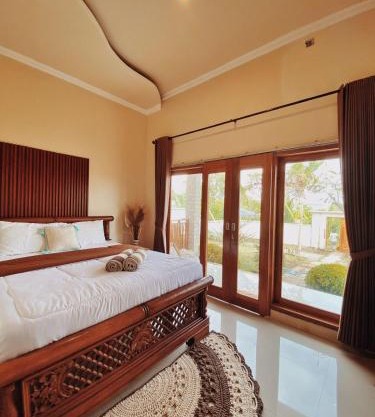 Sumbul View Surfcamp