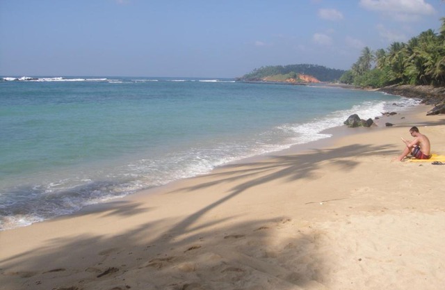 SunRay Rest - Beach View Homestay