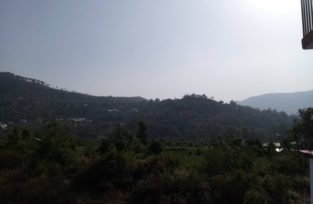 Sunshine villa where sun shines through the mounysins