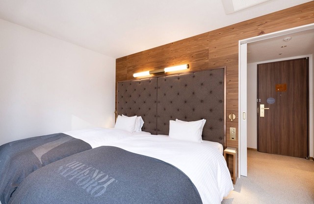 Superior Twin City View Train Street Room Only/Sapporo Hokkaidō