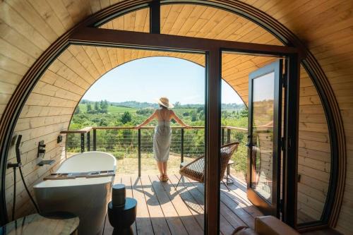 SWEET SONOMA SPYGLASS with Sauna