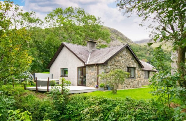 Swn y Nant in Caernarfon