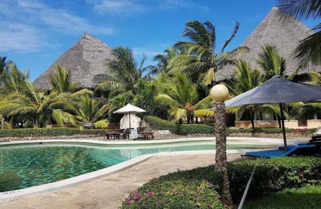 Tembo Baharini Beach Cottage