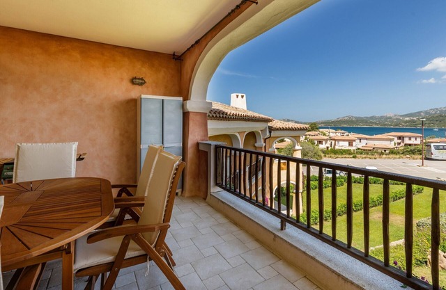 Terrace & Sea View - walk to beach and village