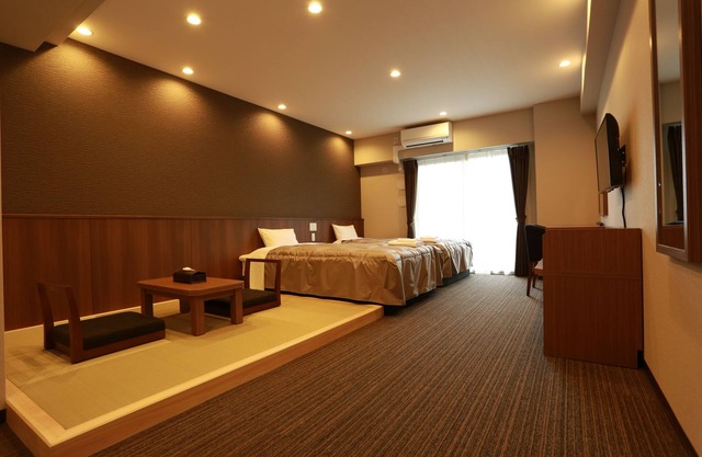 The Base Sakaihigashi Apartment Hotel