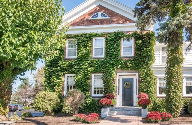 The Century House, an Ascend Collection Hotel