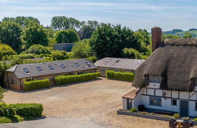 The Chequers at Burcot