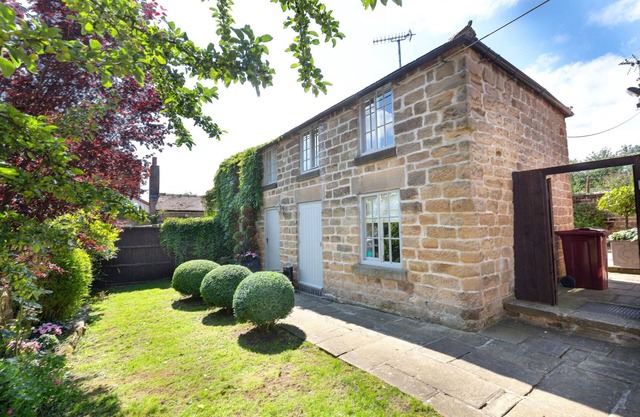 The Dairy - 2 bedroom property with hot tub