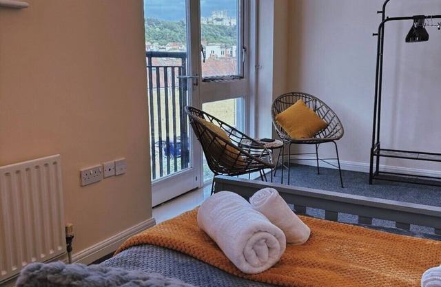 The Dover House with river and Castle views