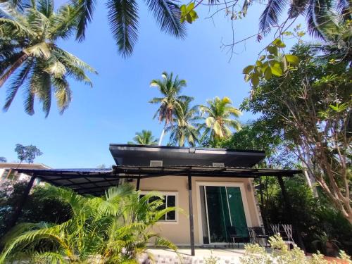 The Leaf Bankrut - Cosy Cottage