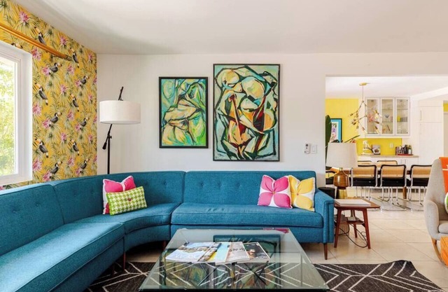 🌴The “LIDO Lounge oasis home & casita Pool/spa🌴