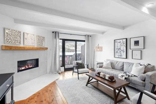 The Mountain View Condo