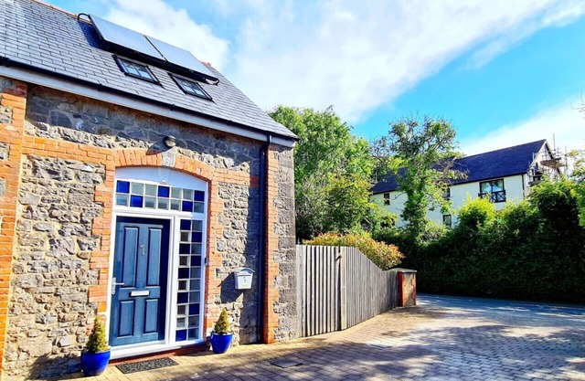 The Old Pump House -Tenby