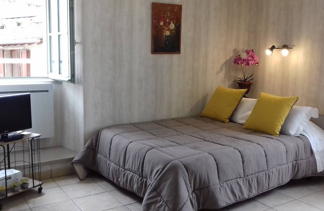 The Petit St Jacques at the foot of the Rocher d'Aiguilhe