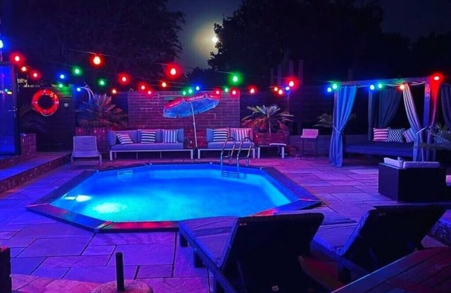 The Retreat at Little Oaks | Wellness Escape, UNESCO Blaenavon with Pool & Sauna