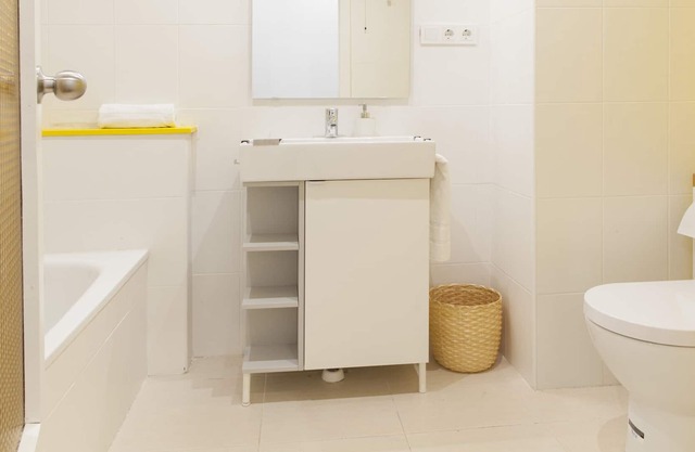 THE TORRES DE QUART APARTMENTS