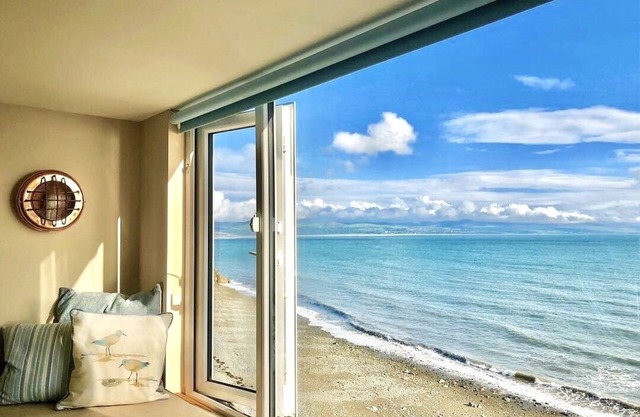 The View! On The Beach ! Seaviews! Village Located Sleeps 2 to 13