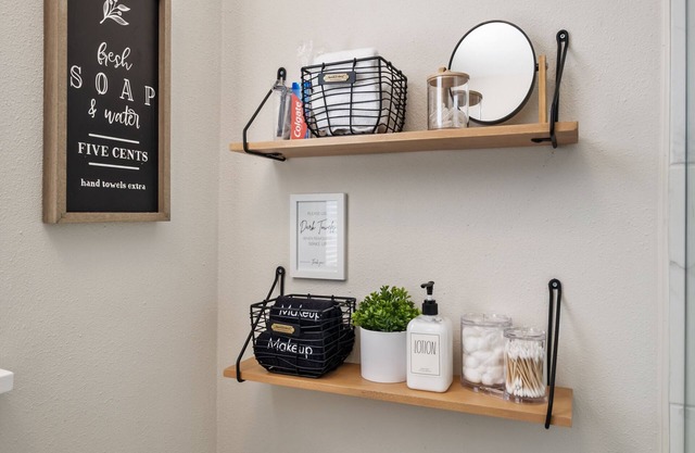 The White House on Main Street