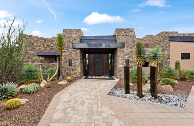 This home is ONLY AVAILABLE THROUGH 9/30/2024. 30 DAY minimum stay per the HOA.