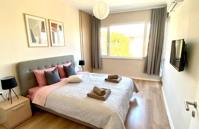 Top Centre Zara Apartment